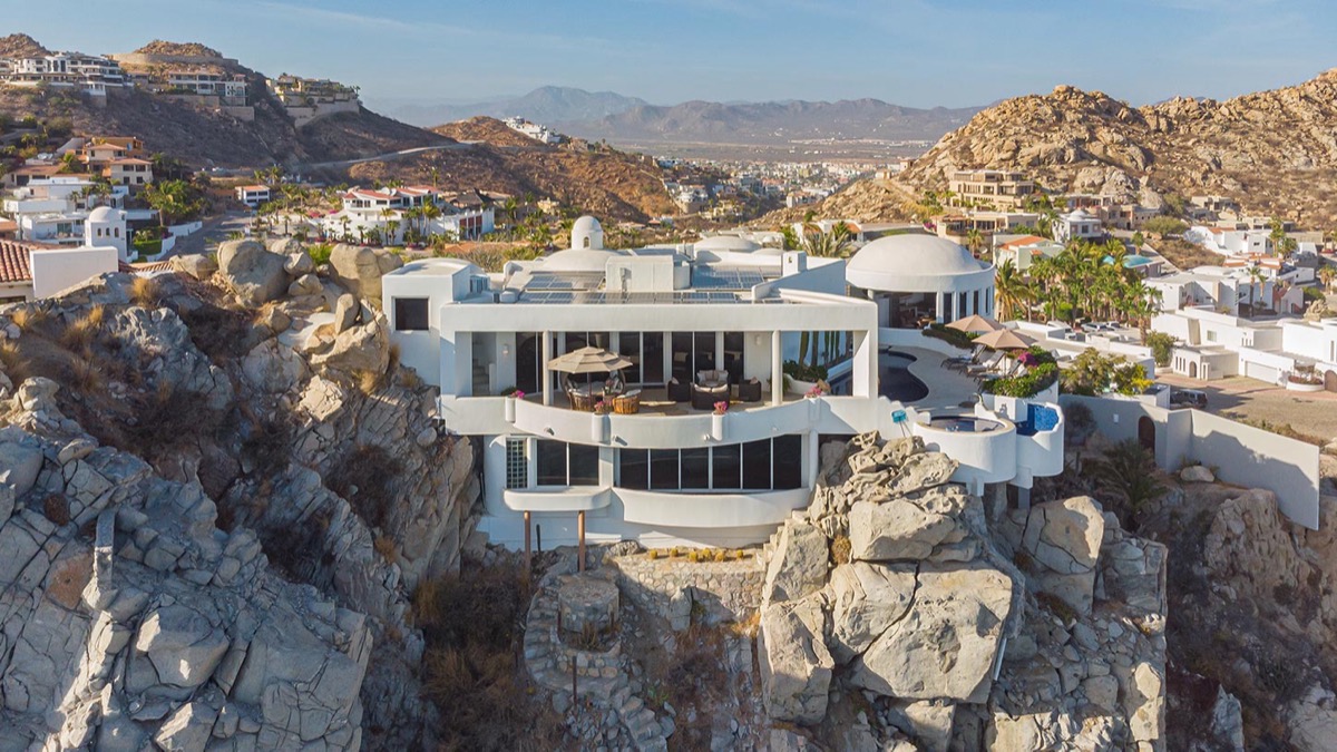 Cliffside private villa above Cabo San Lucas