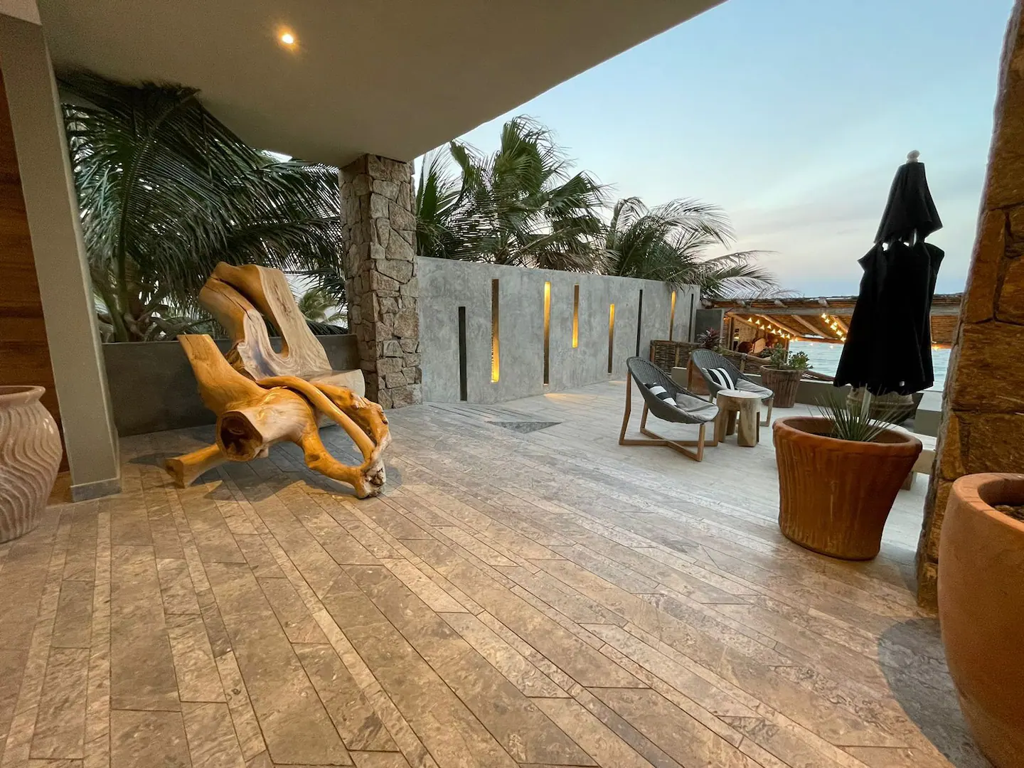 9849b6b5-6b79-4b96-b909-bdf0f72b6361