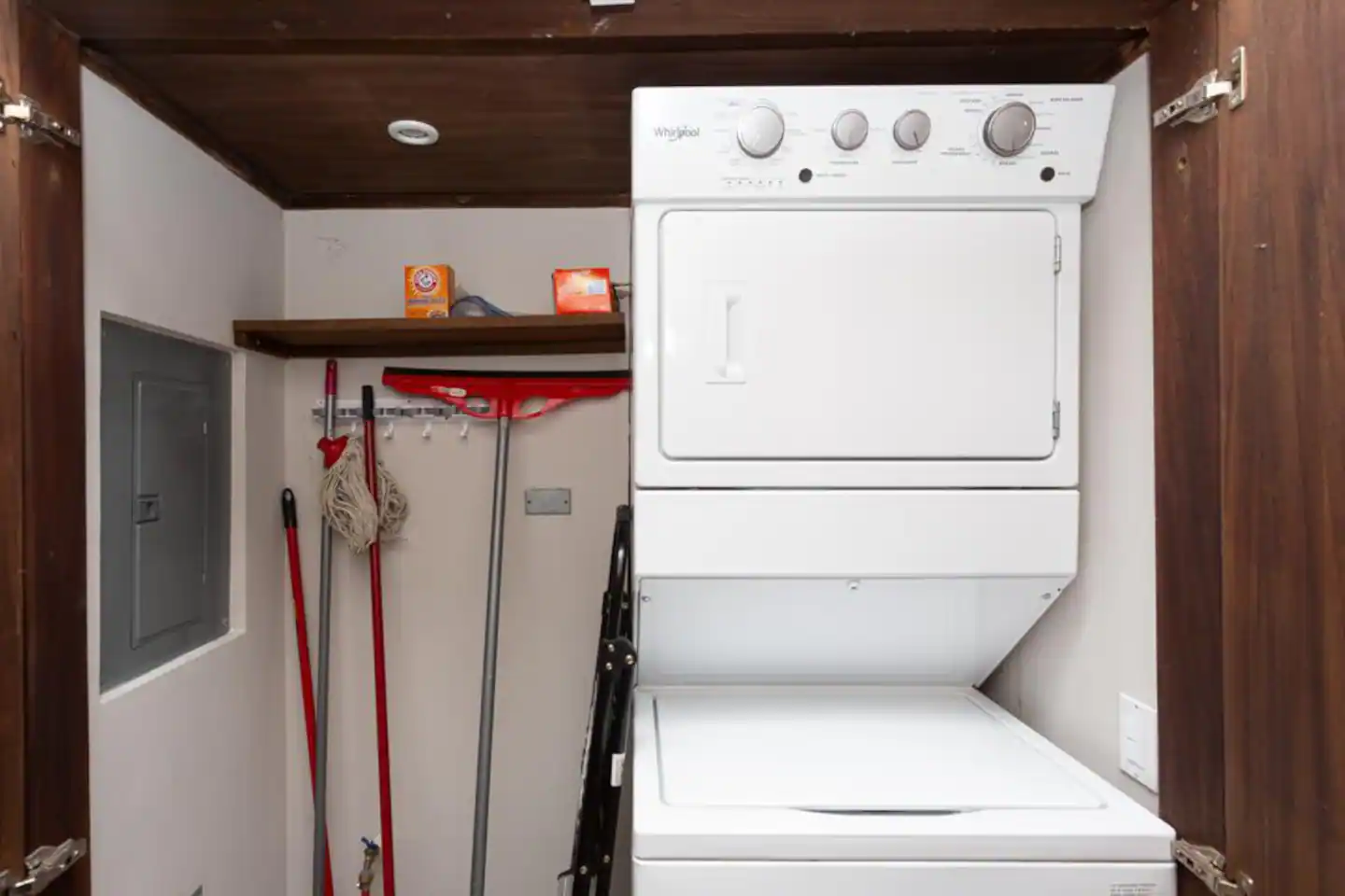 9d103d88-77d2-4e70-a2bb-fb49f6172949